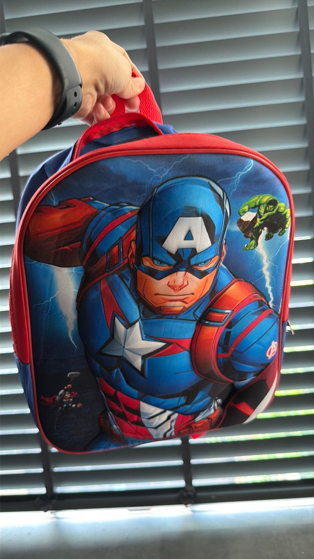 3D Superhelden kinder rugzak, Ophalen, Zo goed als nieuw, Overige kleuren, Armband