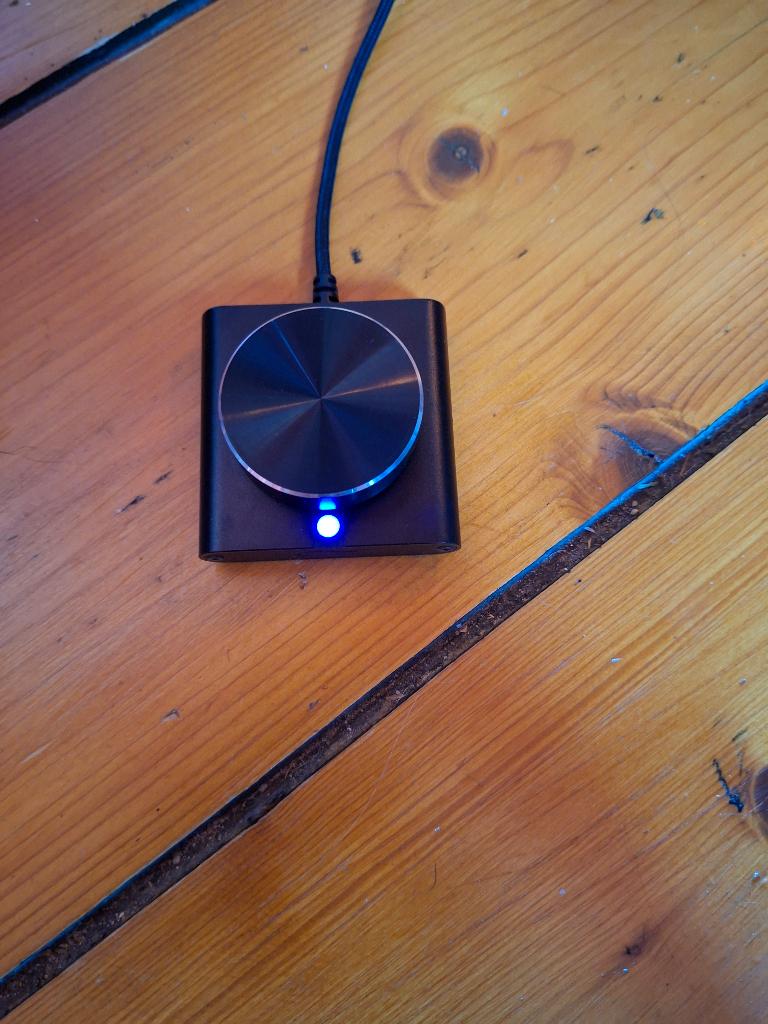 Usb Volume Regelaar, Ophalen of Verzenden, Gebruikt, Bedraad, Overige typen