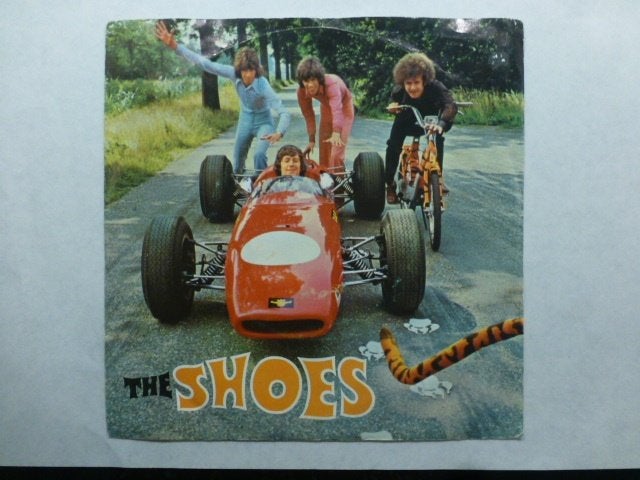 The Shoes. Tank Esso Mix. / He spoiled the days., Cd's en Dvd's, Ophalen of Verzenden, Gebruikt, 7 inch, Pop