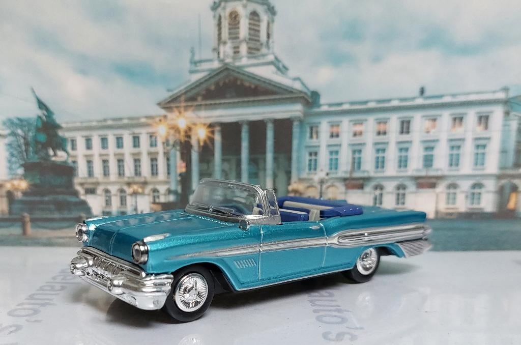 1:43 Pontiac Star Chief Bonneville Cabriolet 1957; New Ray, Hobby en Vrije tijd, Modelauto's | 1:43, Ophalen of Verzenden, Gebruikt