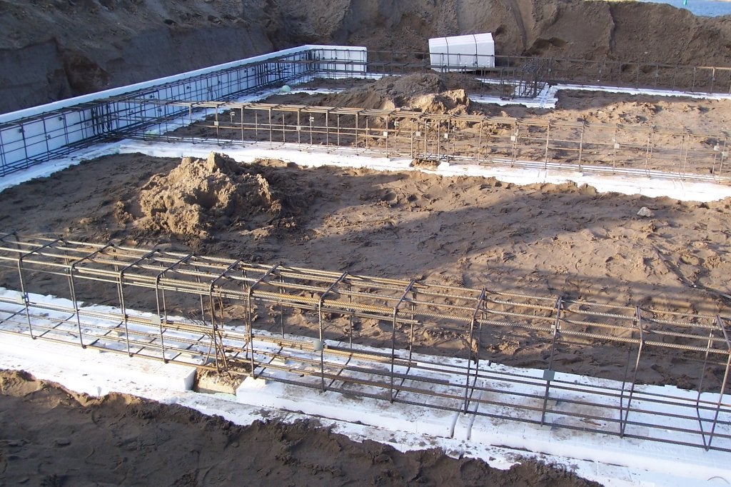 Funderingskorven, wapeningskorven, betonstaal, betonijzer, Doe-het-zelf en Verbouw, Info@vlechtersbedrijfalmere.nl, Www.vlechtersbedrijfalmere.nl