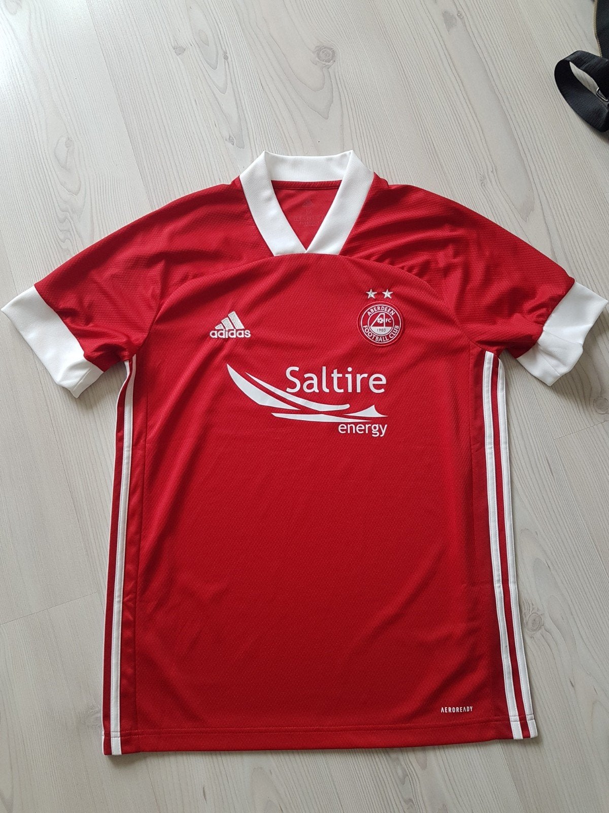 Aberdeen FC voetbalshirt in size medium, Ophalen of Verzenden, Zo goed als nieuw, Shirt