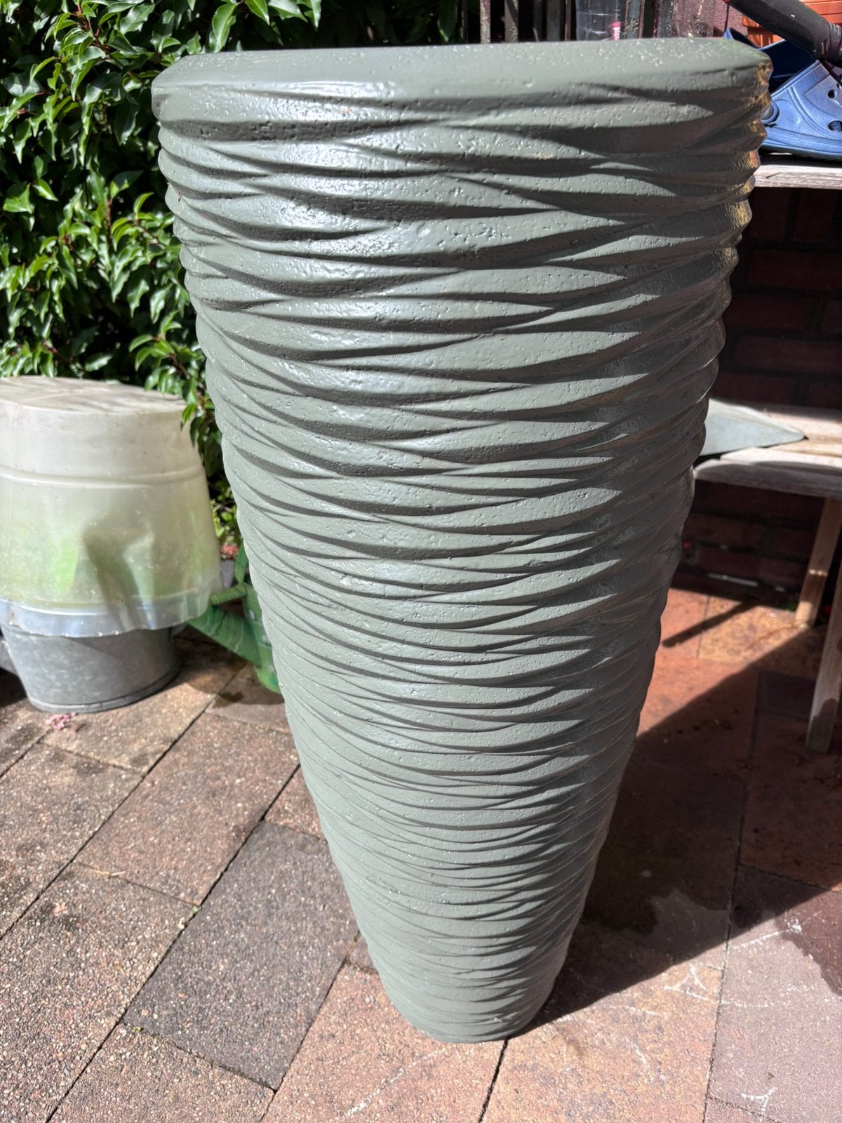 Mooie groene stenen plantenpot 0,90x0,35., Ophalen, Halfschaduw, Minder dan 100 cm