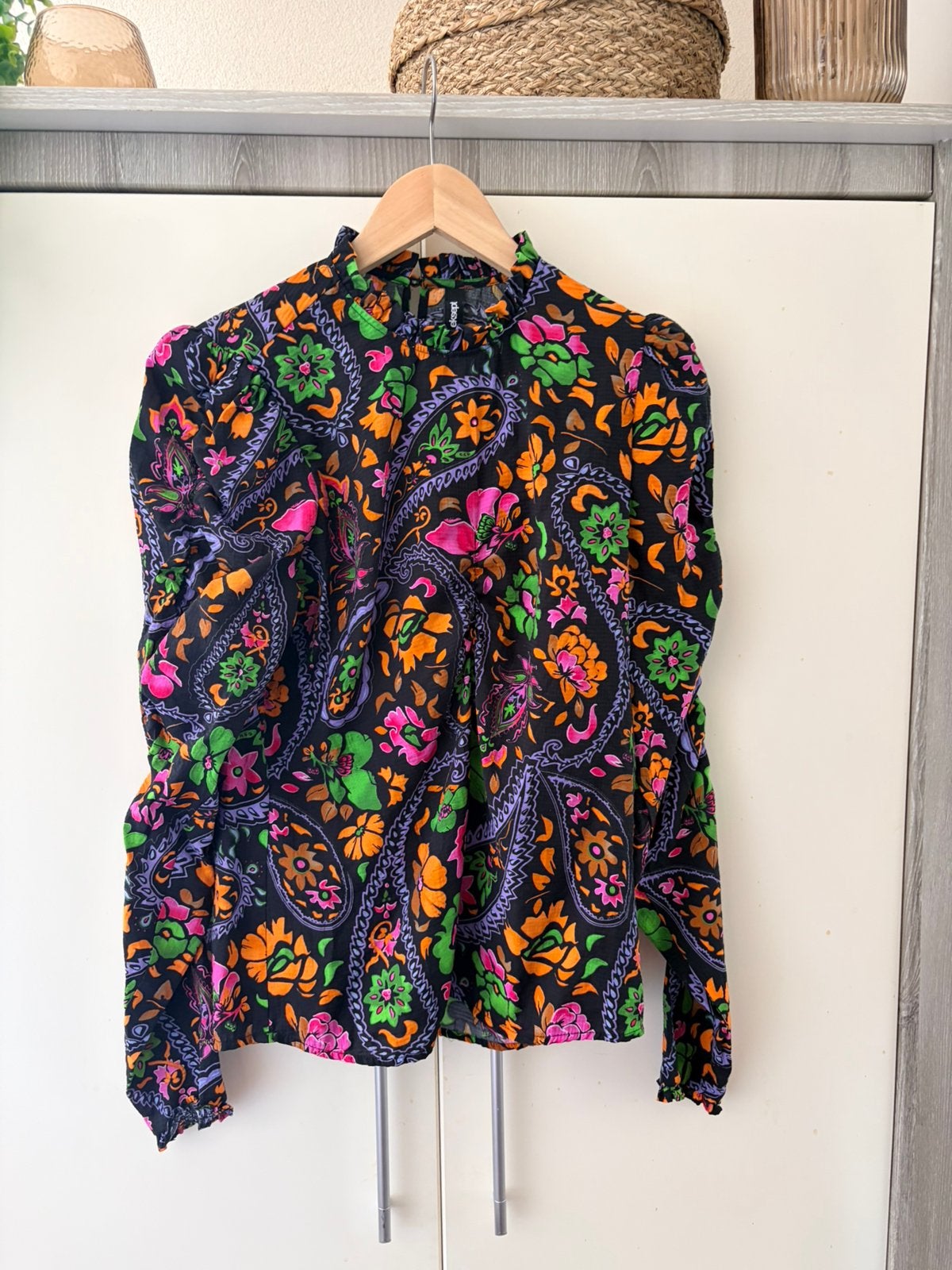 Eksept viscose blouse maat M, Ophalen of Verzenden, Zo goed als nieuw, Maat 38/40 (M), Zwart