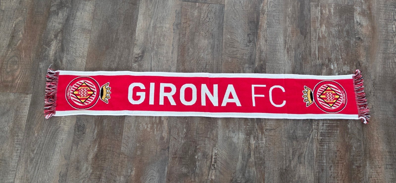 Sjaal Girona FC, Ophalen of Verzenden, Zo goed als nieuw, Buitenlandse clubs, Vaantje of Sjaal