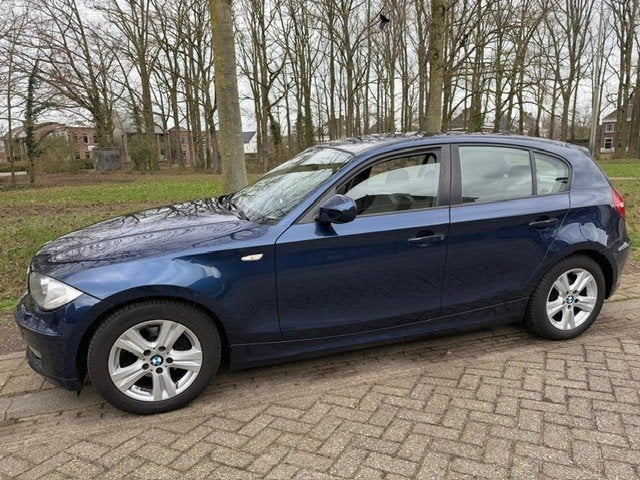 BMW 1-Serie 2.0 116I 5DR 2010 Blauw, 1-Serie, Achterwielaandrijving, 1995 cc, Beige
