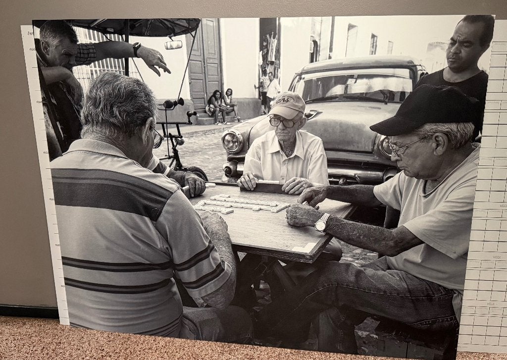 Foto print Cuba domino spelende mannen, Ophalen, 1980 tot heden, Overige onderwerpen