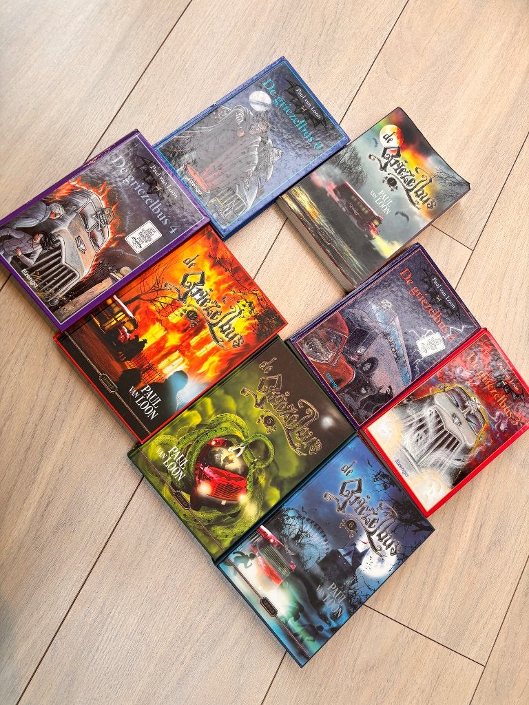 De Griezelbus collectie - Paul van Loon (8 boeken), Paul van Loon, Ophalen of Verzenden, Zo goed als nieuw, Fictie