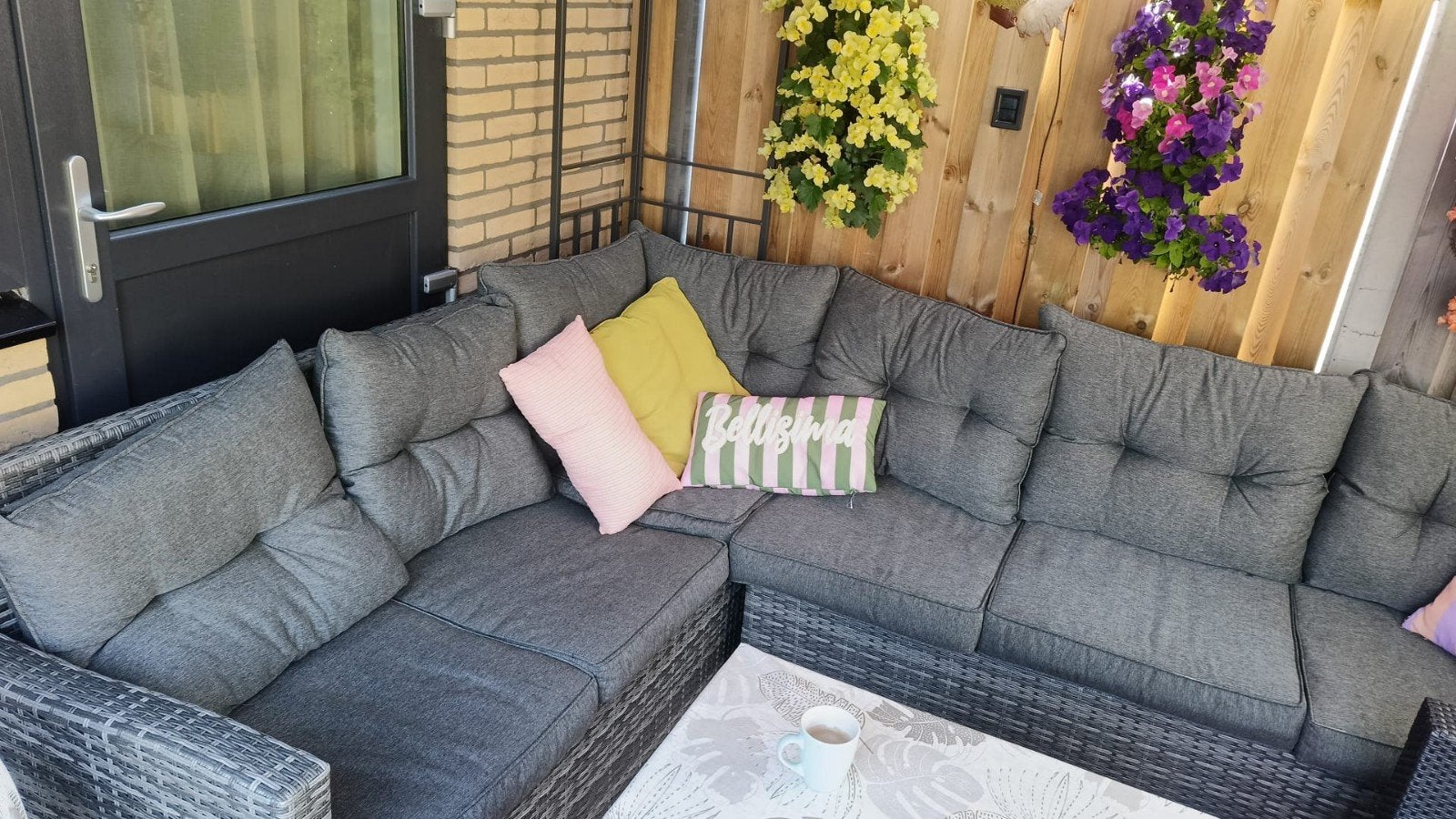 Lounge bank, Ophalen, Bank
