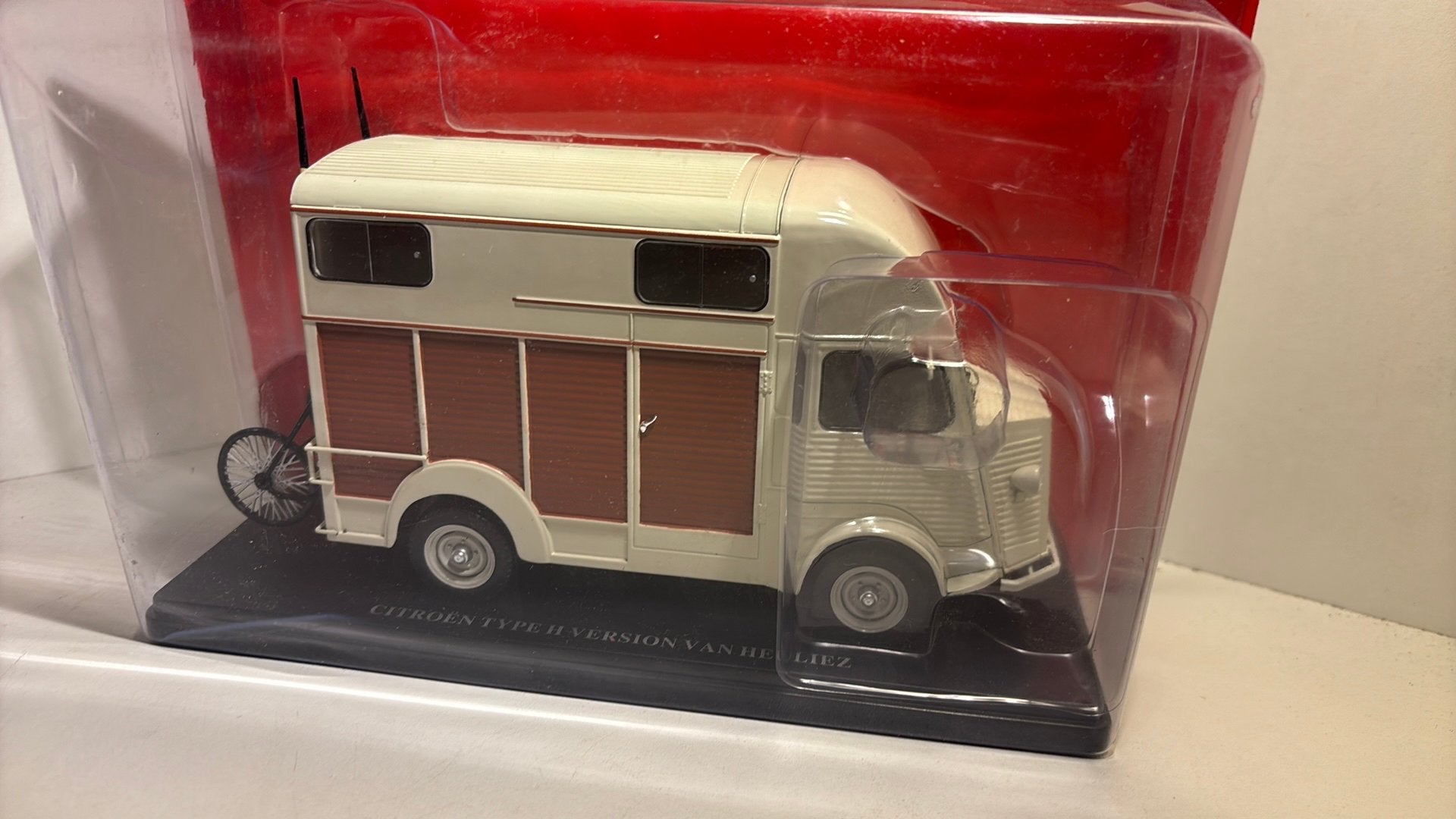 Citroen type h version van heuliez hachette 1.24, Overige merken, Ophalen of Verzenden, A, A