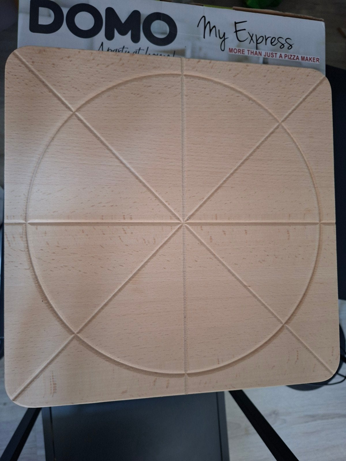 Pizza maker en snijplank, Ophalen