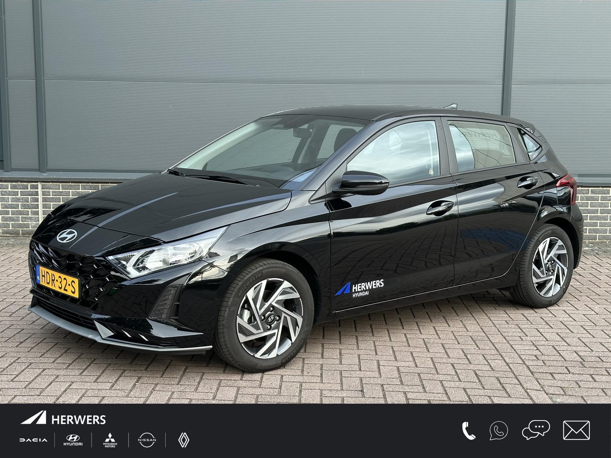 Hyundai i20 1.0 T-GDI Comfort / Navigatie / Cruise / Elektri, Auto's, Voorwielaandrijving, Euro 6, Zwart, Origineel Nederlands