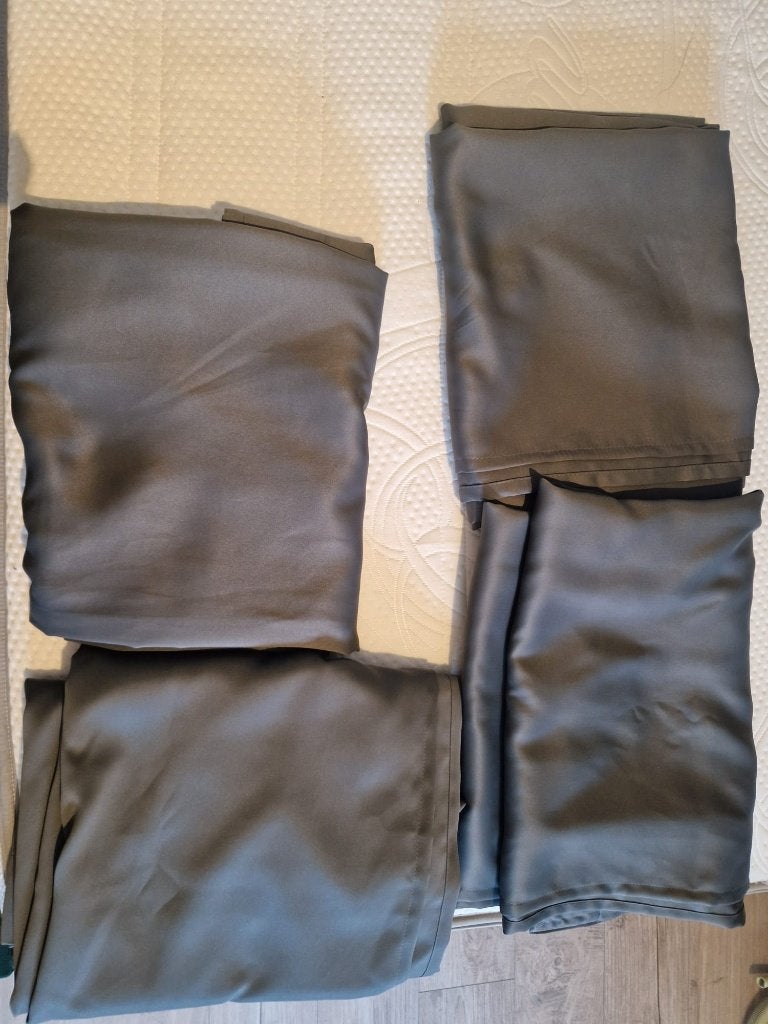 IKEA MAJGULL Verduisterende Gordijnen - Grijs 4st 145x300cm, Ophalen, 100 tot 150 cm, 200 cm of meer, Zo goed als nieuw