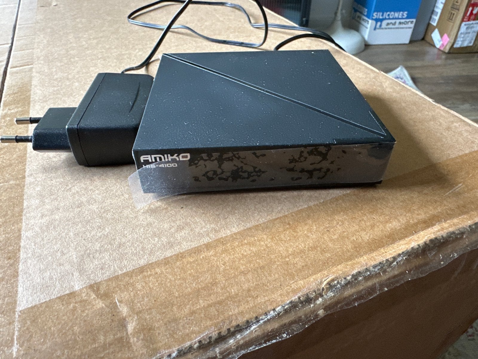 Amiko HIS-4100 Decoder - Zo goed als nieuw, Ophalen, Zo goed als nieuw, Decoder