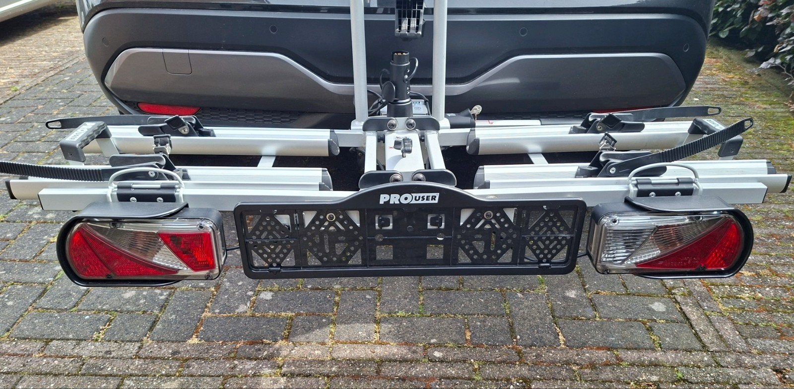 Pro User Diamant fietsendrager, Auto diversen, Fietsendragers, Gebruikt, Trekhaakdrager, 2 fietsen, Brede banden, Elektrische fiets