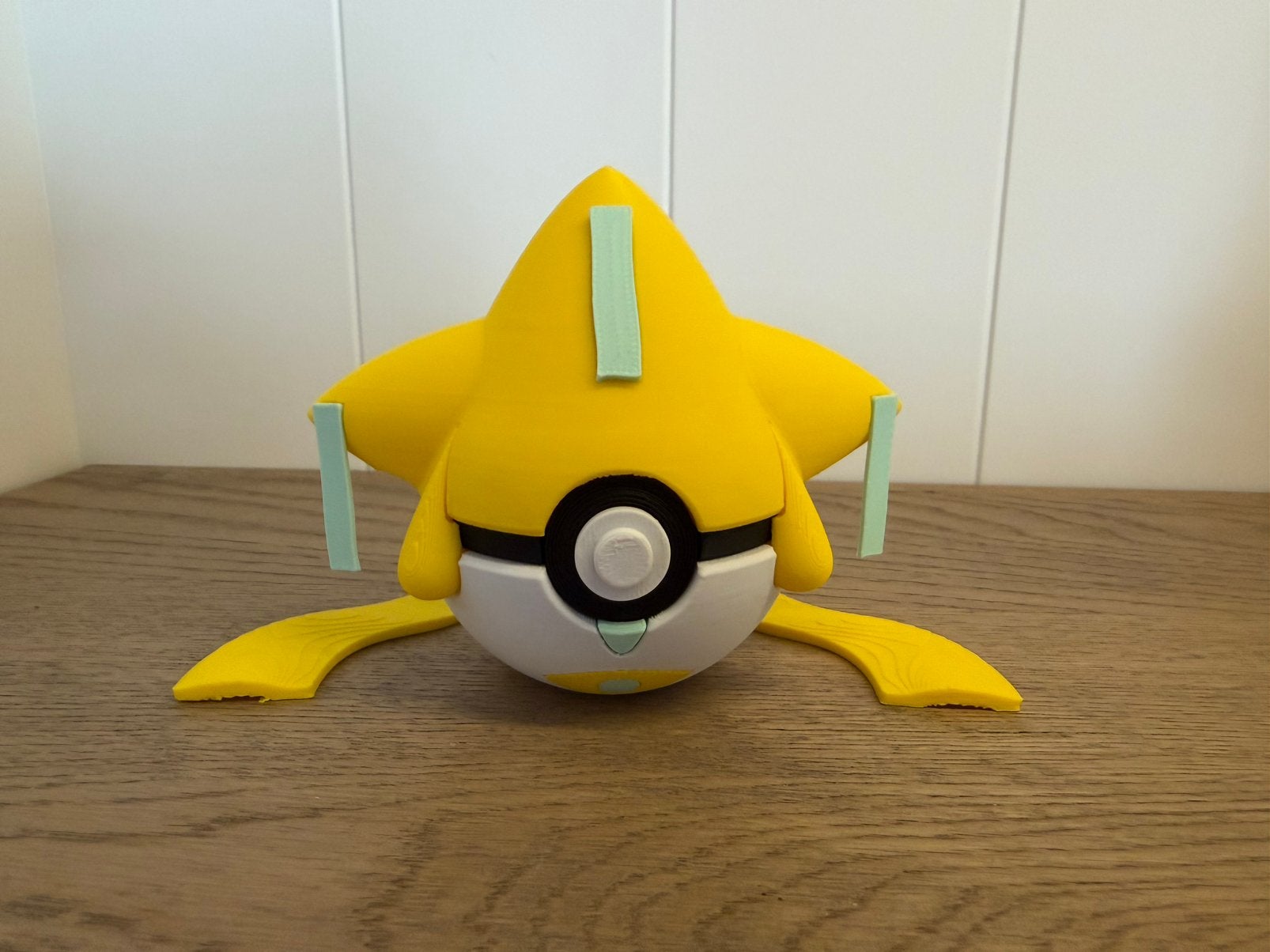 Pokemon Jirachi pokeball, Verzamelen, Poppetjes en Figuurtjes, Ophalen of Verzenden, Nieuw