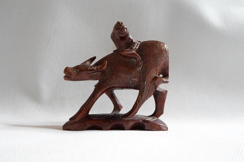 Beeld Hout Buffel Kind Chinees, Overige onderwerpen, Houtsnijwerk, Minder dan 20 cm, Ophalen of Verzenden