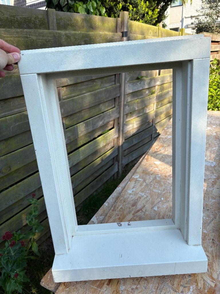 Kozijn 50 x 70 cm met verzwaarde onderdorpel, Raamkozijn, Nieuw, Minder dan 75 cm, Hout