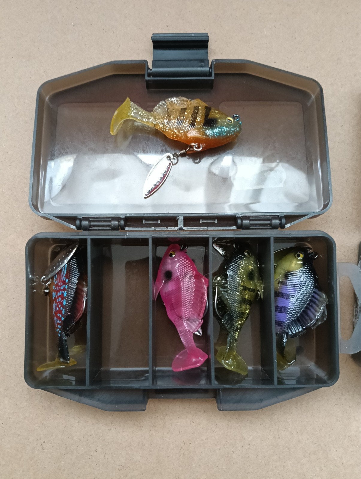 5 stuks soft kunstaas 6cm 15 gram aantrekkelijke kleuren, Watersport en Boten, Verzenden, Nieuw, Haak
