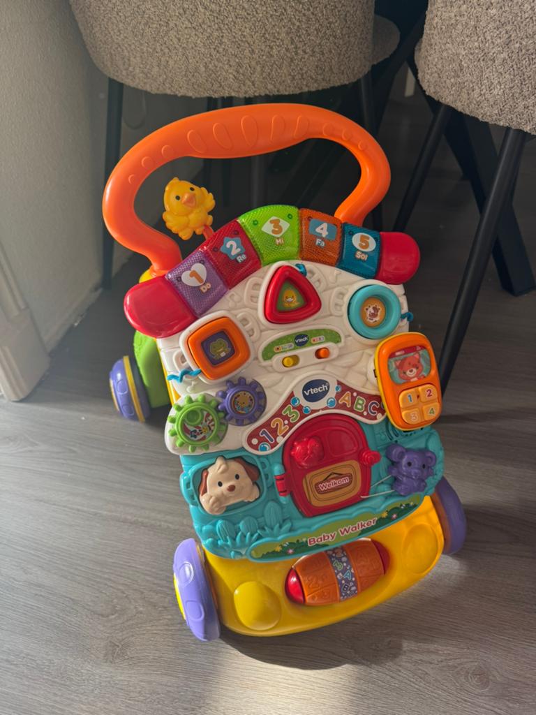 Vtech baby walker loopwagen, Kinderen en Baby's, Speelgoed | Vtech, Ophalen, Zo goed als nieuw, 6 maanden tot 2 jaar