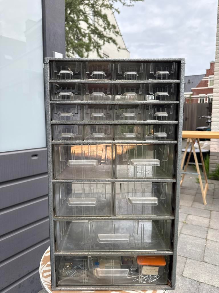 Opbergkastje voor spijkers en schroeven - compleet, Ophalen of Verzenden, Gebruikt