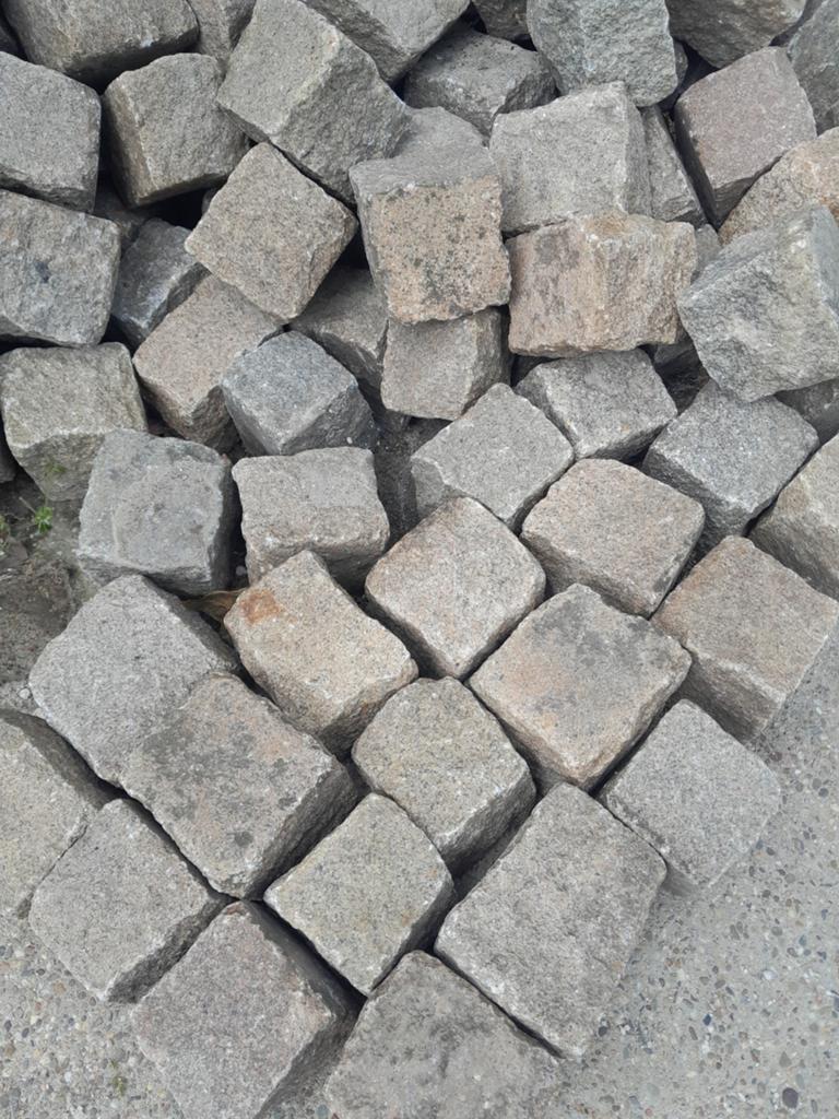 Kleine Basalt keien  8x8x8 cm - Warme Kleur Basalt- 8 m², Tuin en Terras, Grind, Keien en Split, Ophalen, Gebruikt, Kei, Basalt