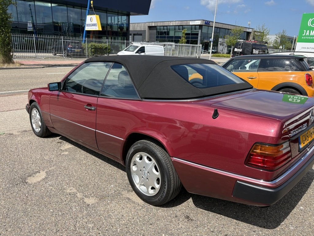 Mercedes-Benz E-Klasse 200-500 Cabrio 300 CE-24 (bj 1992), foto 4