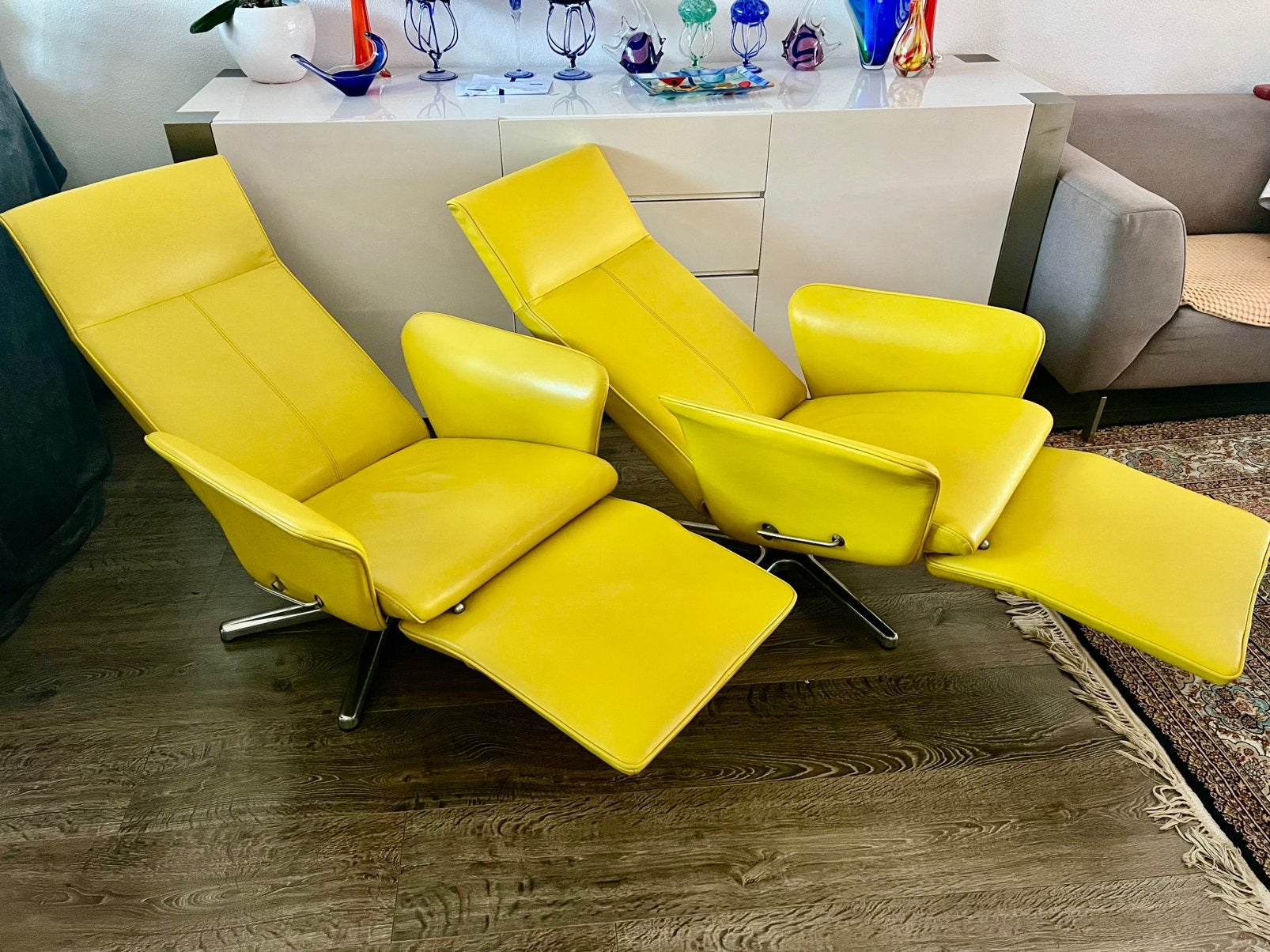Relaxfauteuils/relaxstoelen/relax fauteuil TWIST/relax, Ophalen, Twee, Leer, Zo goed als nieuw