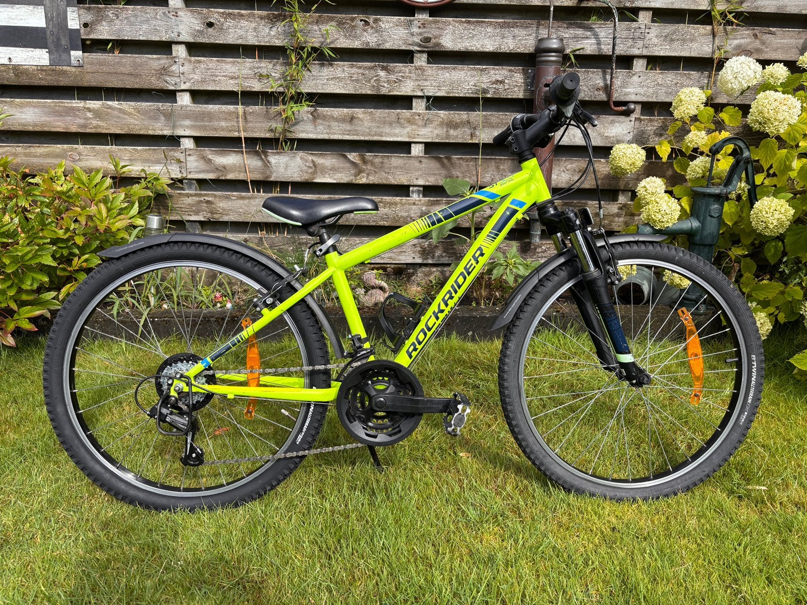 Rockrider 24inch kinder MTB - nieuwe onderdelen, Gebruikt, Hardtail, Velgrem, Ophalen
