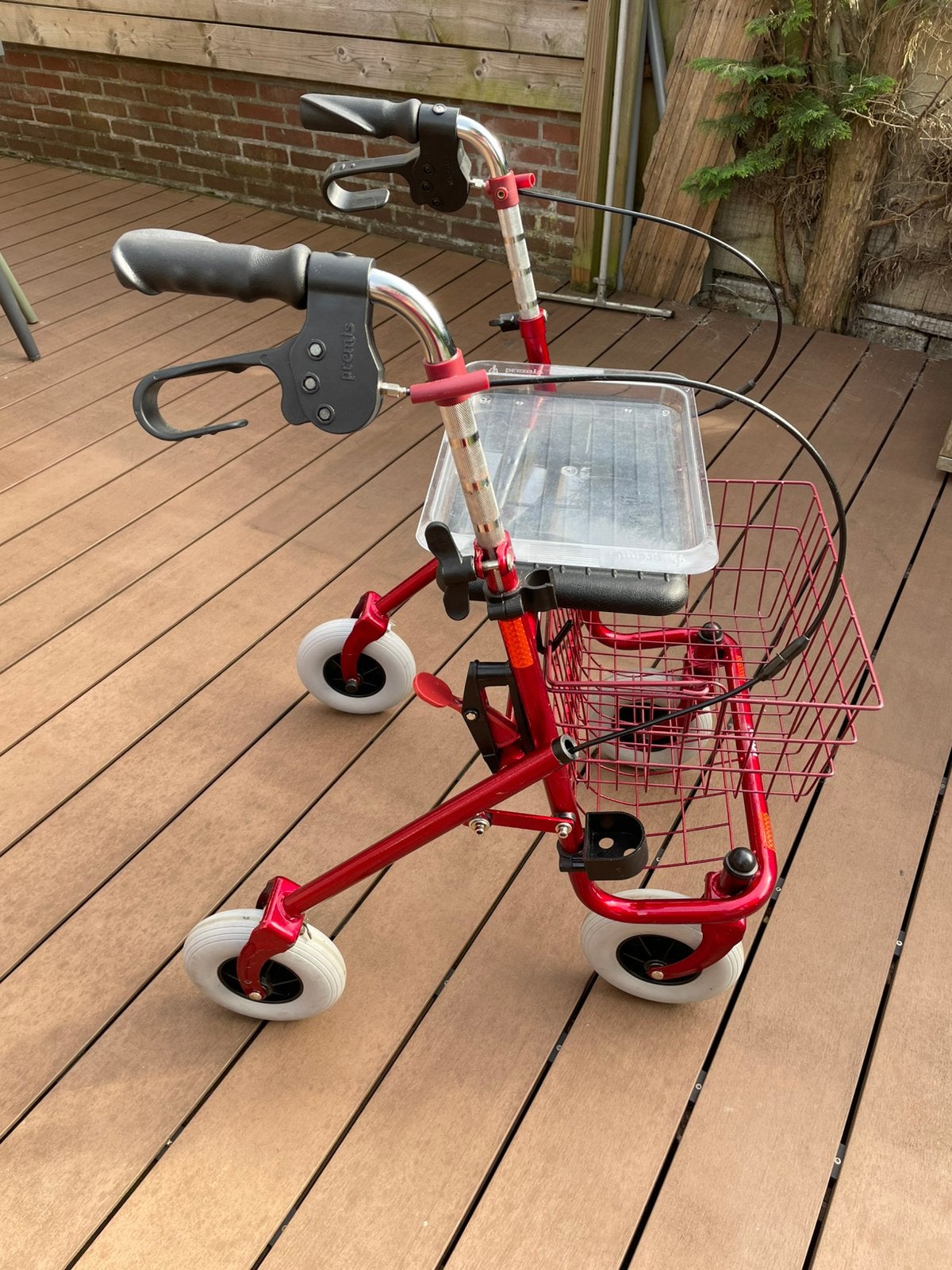 Rollator Provo G2 (rood), Diversen, Rollators, Ophalen of Verzenden, Zo goed als nieuw