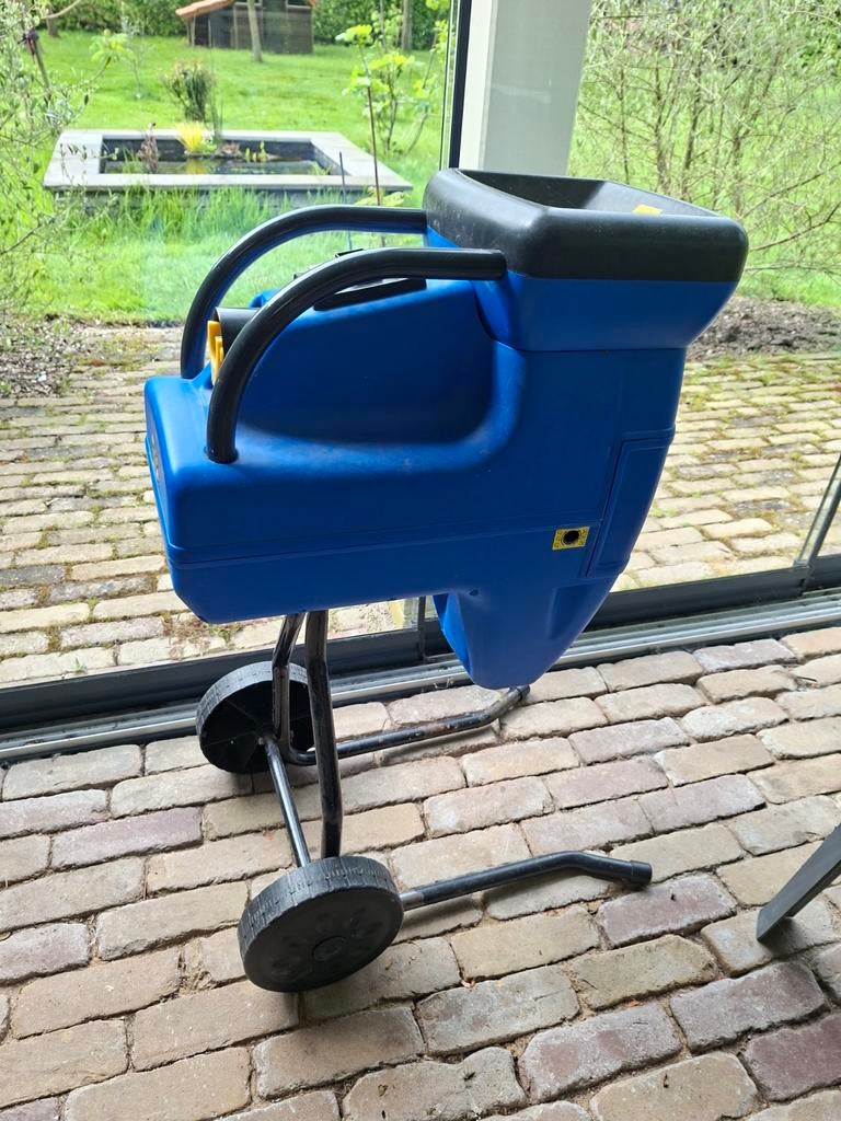 Kinzo Elektrische Hakselaar takkenversnipperaar 2000W, Ophalen, Gebruikt, Elektrisch, Kinzo