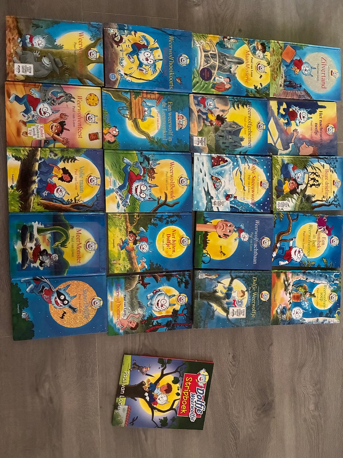 Grote collectie Dolfje Weerwolfje boeken - Paul van Loon, Boeken, Ophalen, Gelezen, Fictie algemeen