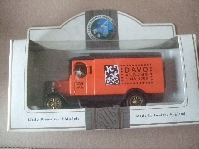 Davo Auto's compleet in doosje davo nr 6, Overige merken, Auto, Verzenden, Groter dan 1:32