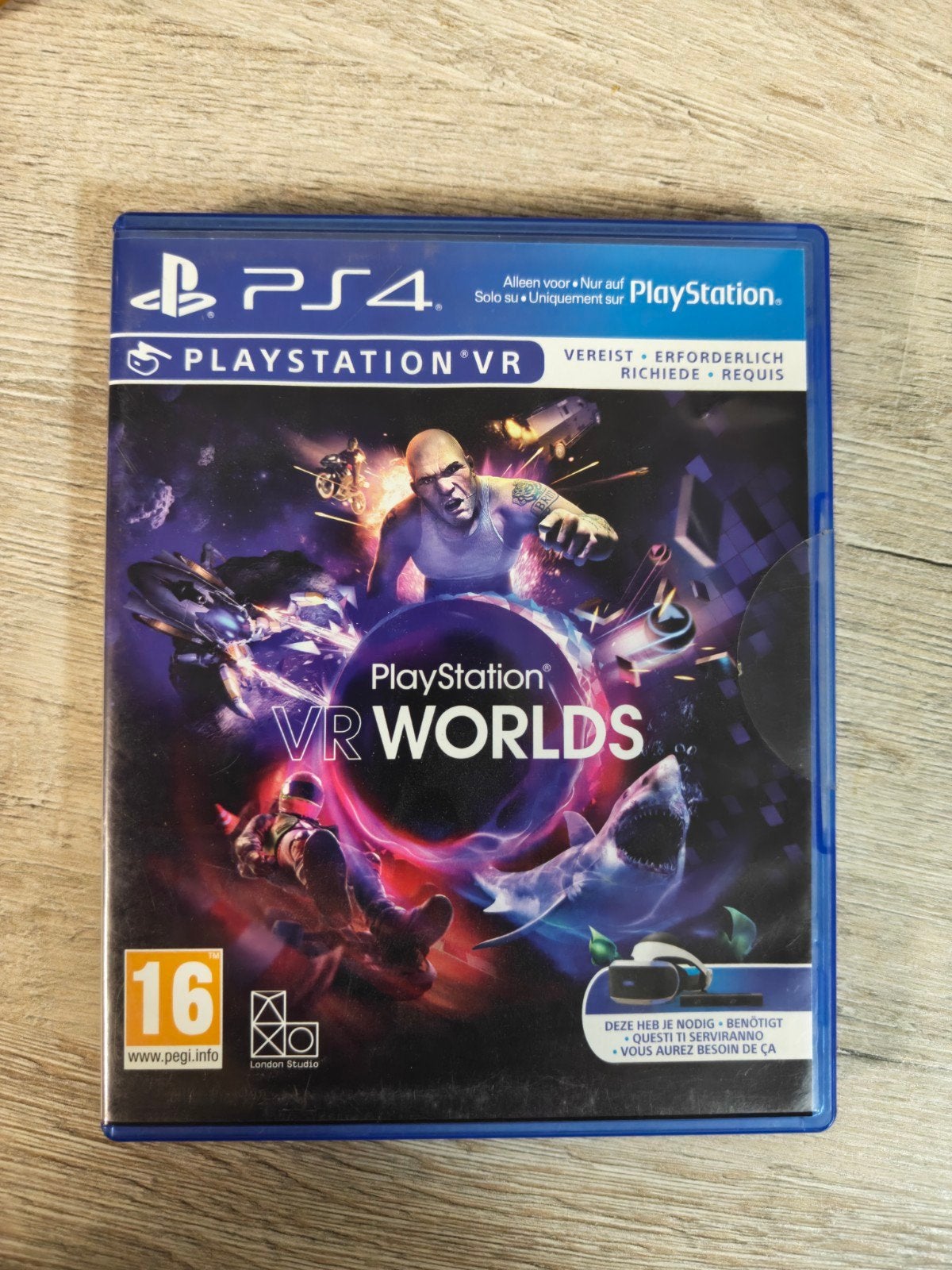 PlayStation VR Worlds PS4, Gebruikt, Overige genres, 1 speler, Ophalen of Verzenden