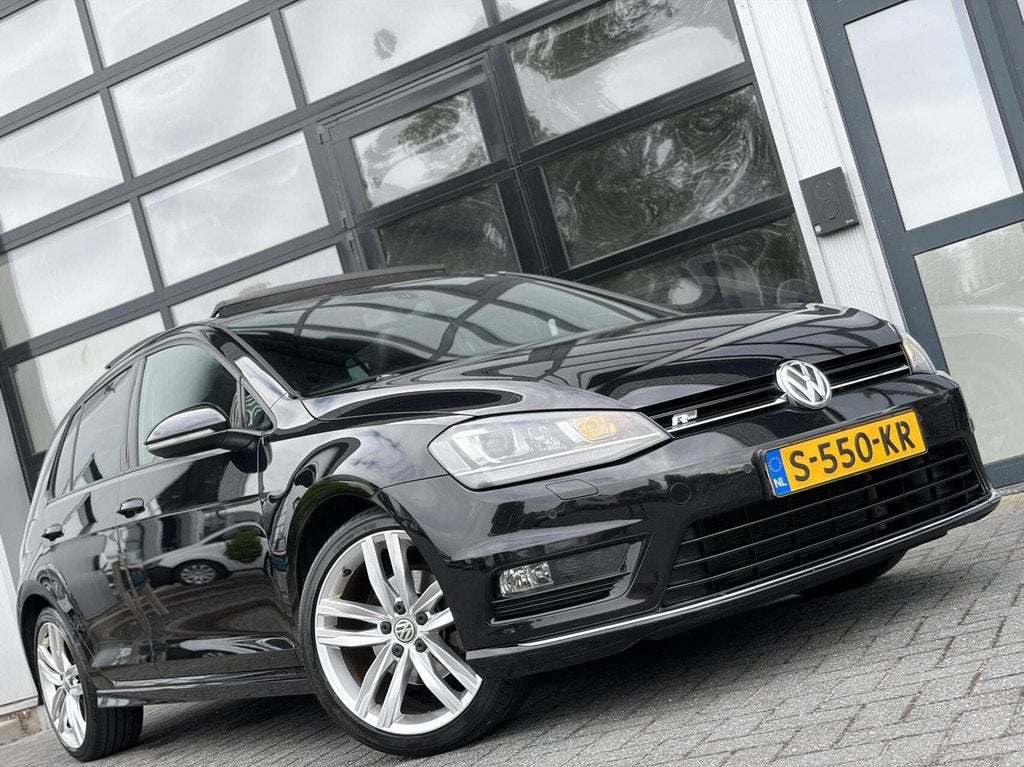 Volkswagen Golf 1.4 TSI Highline / 3X R-line / PANO / LED, Auto's, Voorwielaandrijving, Euro 5, Gebruikt, 4 cilinders