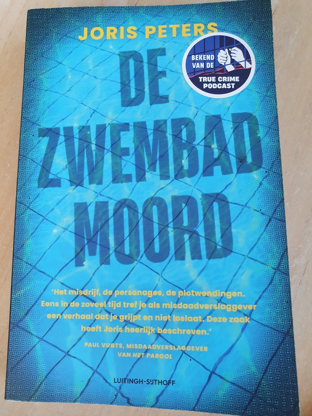 Joris Peters - De zwembadmoord, Ophalen of Verzenden, Zo goed als nieuw, Joris Peters
