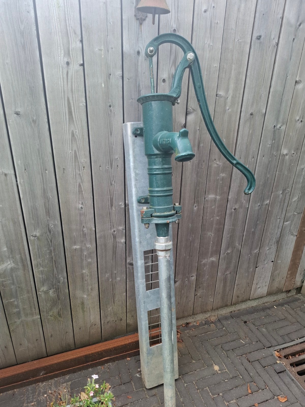 handpomp nr 5, Tuin en Terras, Ophalen, Handmatig