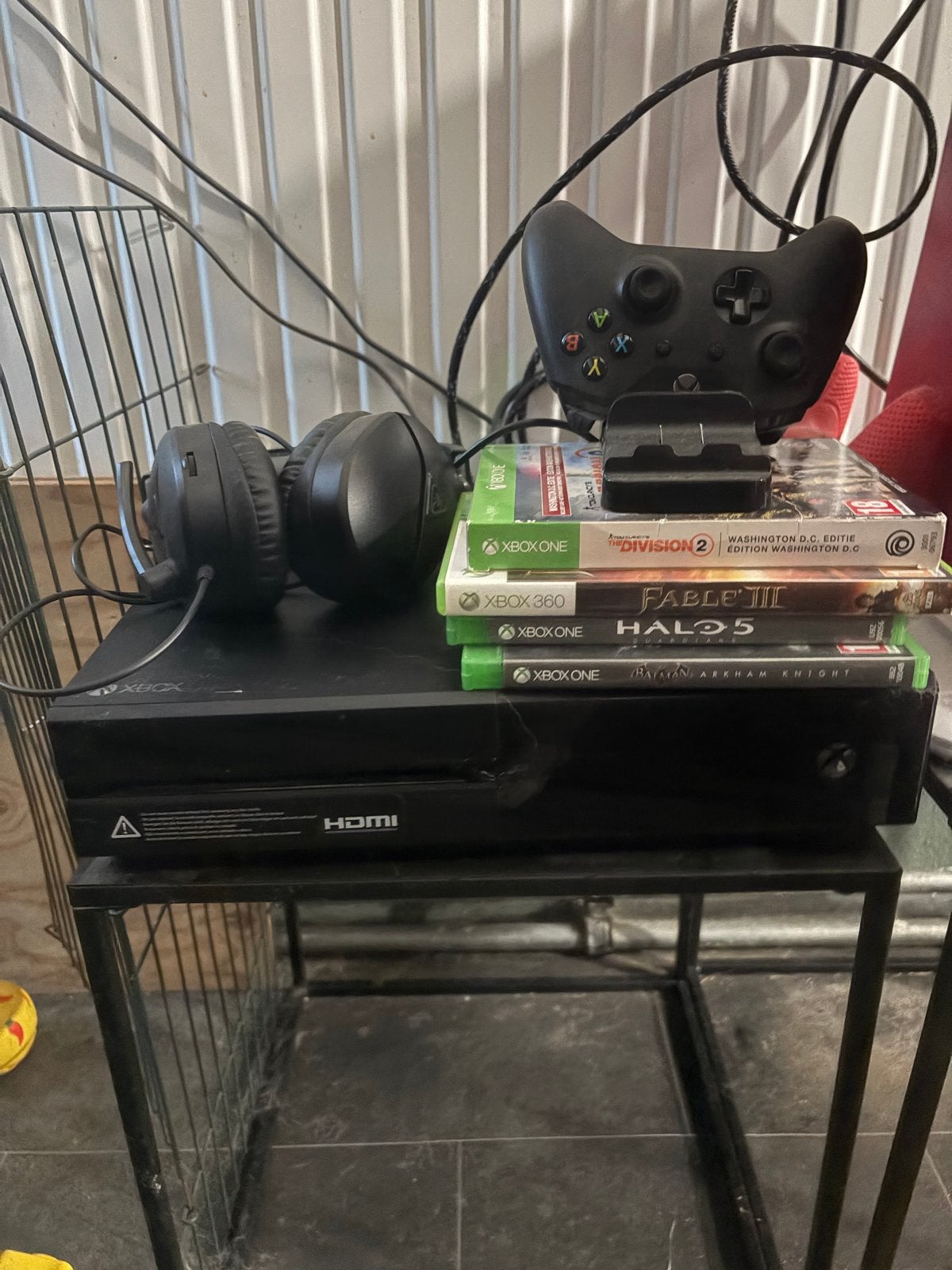 Xbox One met games, controller en headset, Spelcomputers en Games, Games | Xbox One, Online, Gebruikt, Vanaf 18 jaar, Shooter