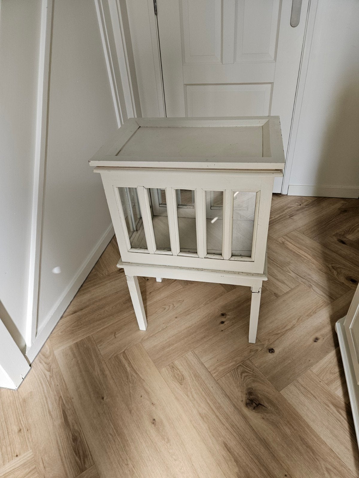 vintage theekastje - opknapper, gratis af te halen, Ophalen, Minder dan 55 cm, Gebruikt, Vintage, Klassiek