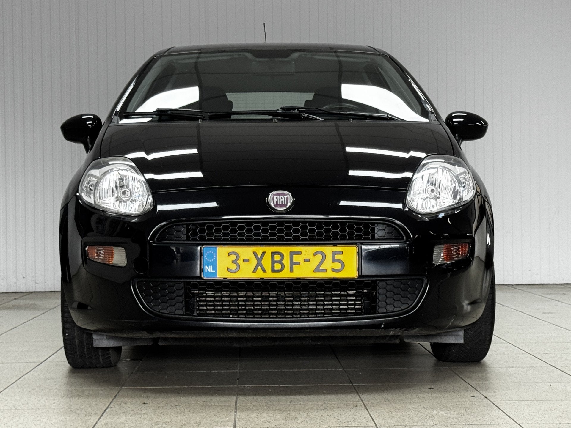 Fiat Punto Evo 0.9 TwinAir Street/ 15''LMV/ AIRCO!/ Multi.St, Auto's, Fiat, Voorwielaandrijving, Zwart, Origineel Nederlands, Bedrijf