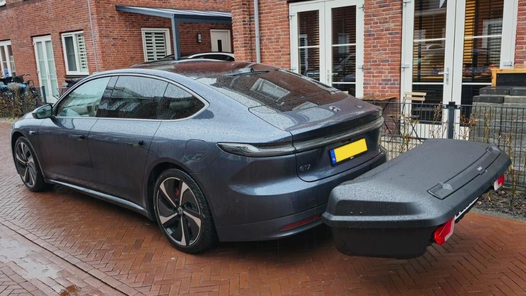 Trekhaakkoffer-huren, Thule Arcos L, 400 liter huren, Auto diversen, Dakkoffers, Snoeksloot Zoetermeer, Zo goed als nieuw, Info@taltion.nl