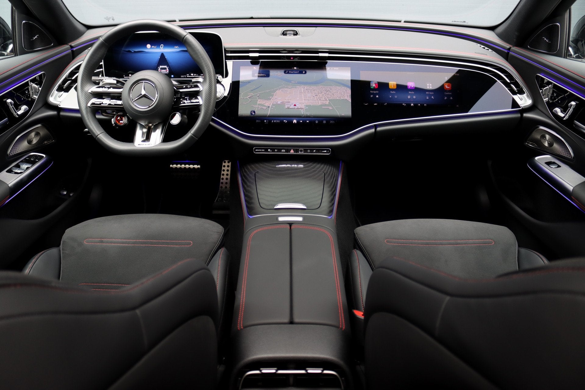 Mercedes-Benz E-Klasse Estate AMG 53 4MATIC+ | Hyperscreen |, Dealer onderhouden, Gebruikt, Zwart, Vierwielaandrijving