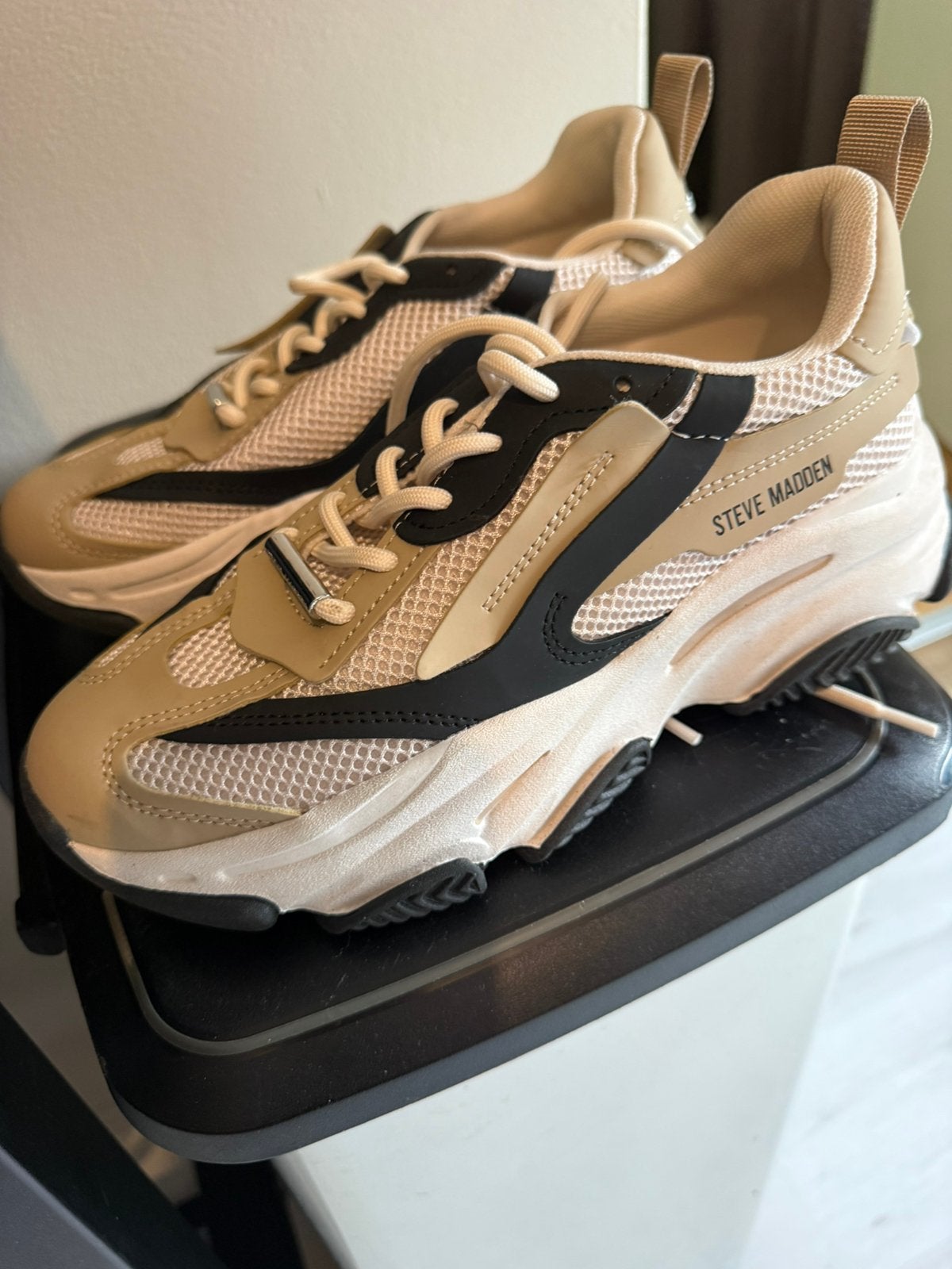 Steve madden dames schoenen, Ophalen of Verzenden, Zo goed als nieuw, Zwart, Sneakers of Gympen