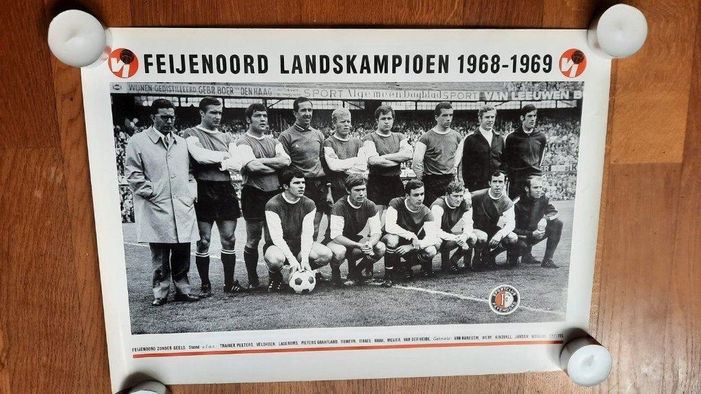 Voetbal  Poster  Feyenoord   uit 1969, Deurposter of groter, Rechthoekig Liggend, Nieuw, Ophalen of Verzenden