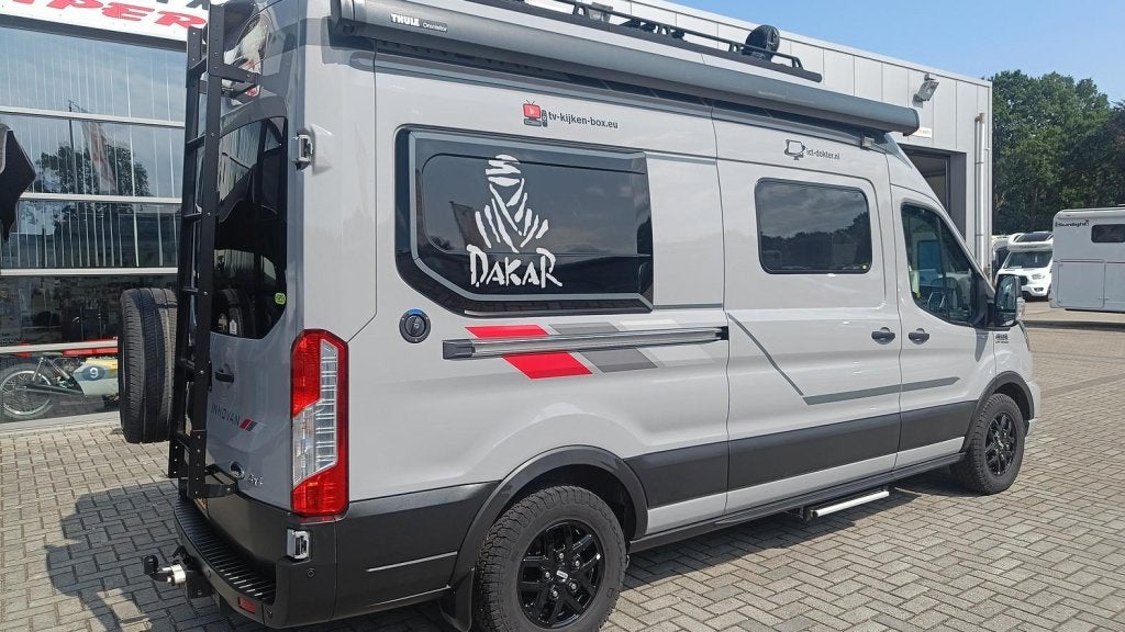 Echt uniek! Automaat LMC Innovan C590 Dakar 170pk 35dkm, Automaat, Ringverwarming, Luifel, Ford