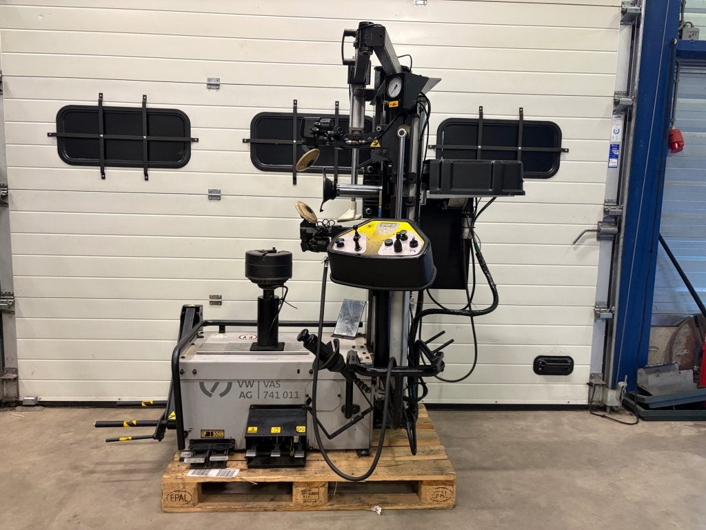 Corghi Master Jolly banden demonteer machine 230V VAS 2020, Auto diversen, Autogereedschap, Niet ingevuld, Niet ingevuld, Ophalen of Verzenden