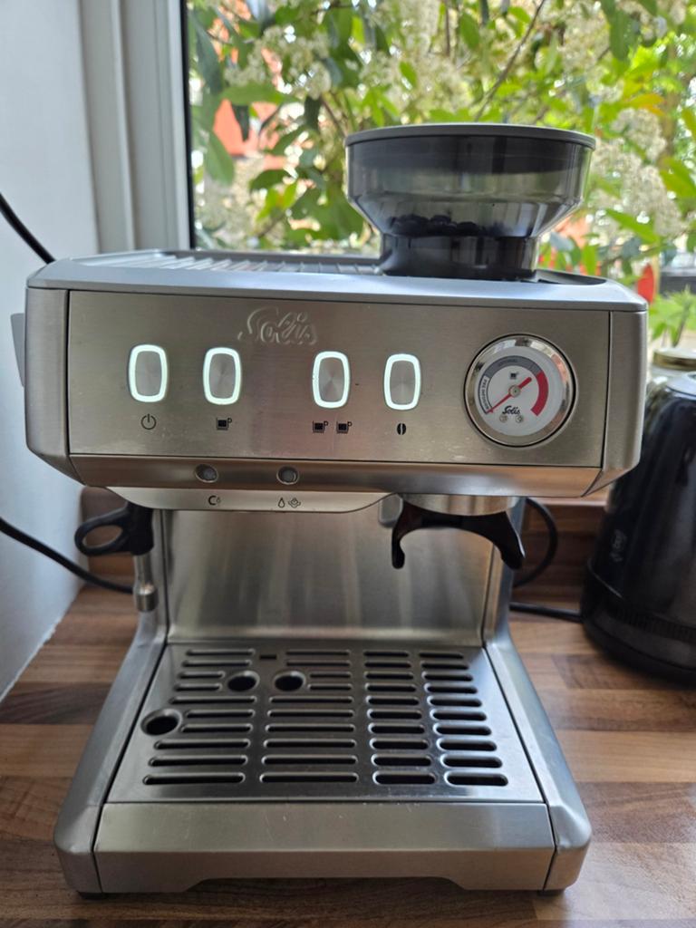 Solis grind and infuse compact 1018 espressomachine, Witgoed en Apparatuur, Koffiezetapparaten, Zo goed als nieuw, Gemalen koffie