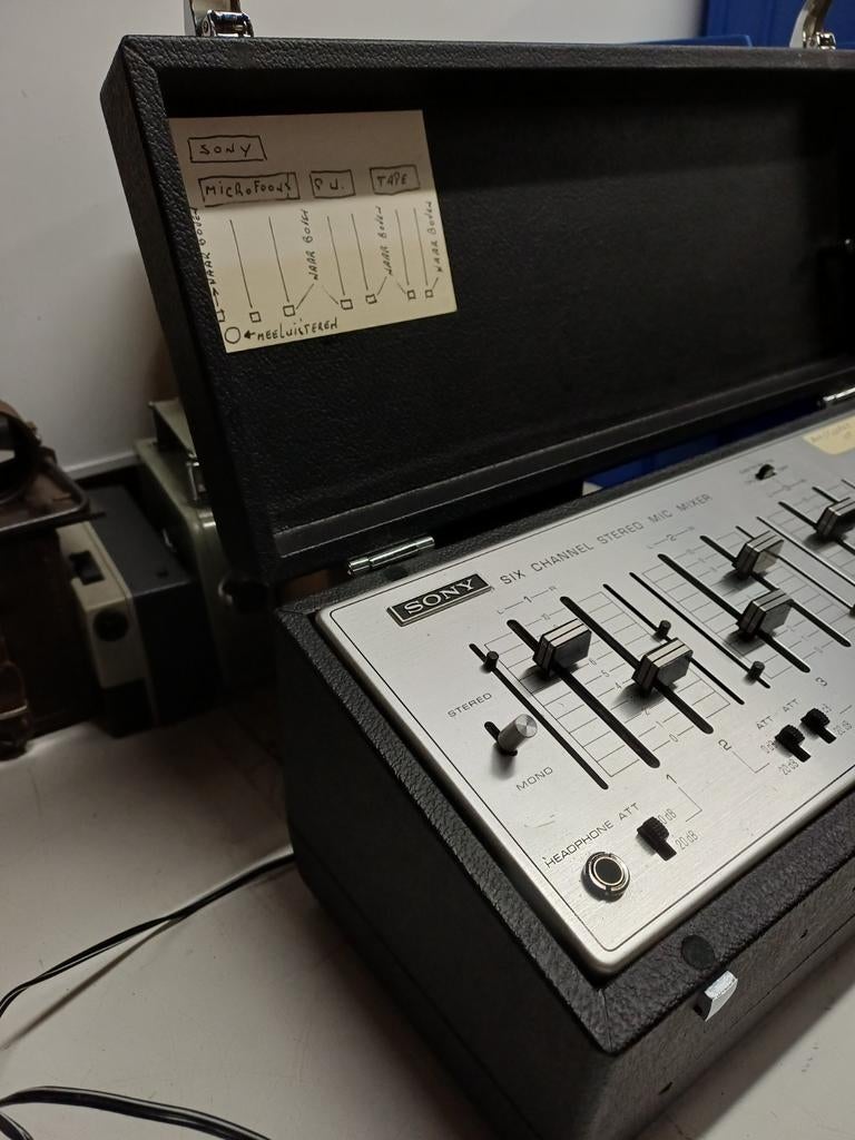 Sony MX12M 6-kanaals microfoon mixer uit de jaren 70, Muziek en Instrumenten, Mengpanelen, Ophalen of Verzenden, Gebruikt, 5 tot 10 kanalen