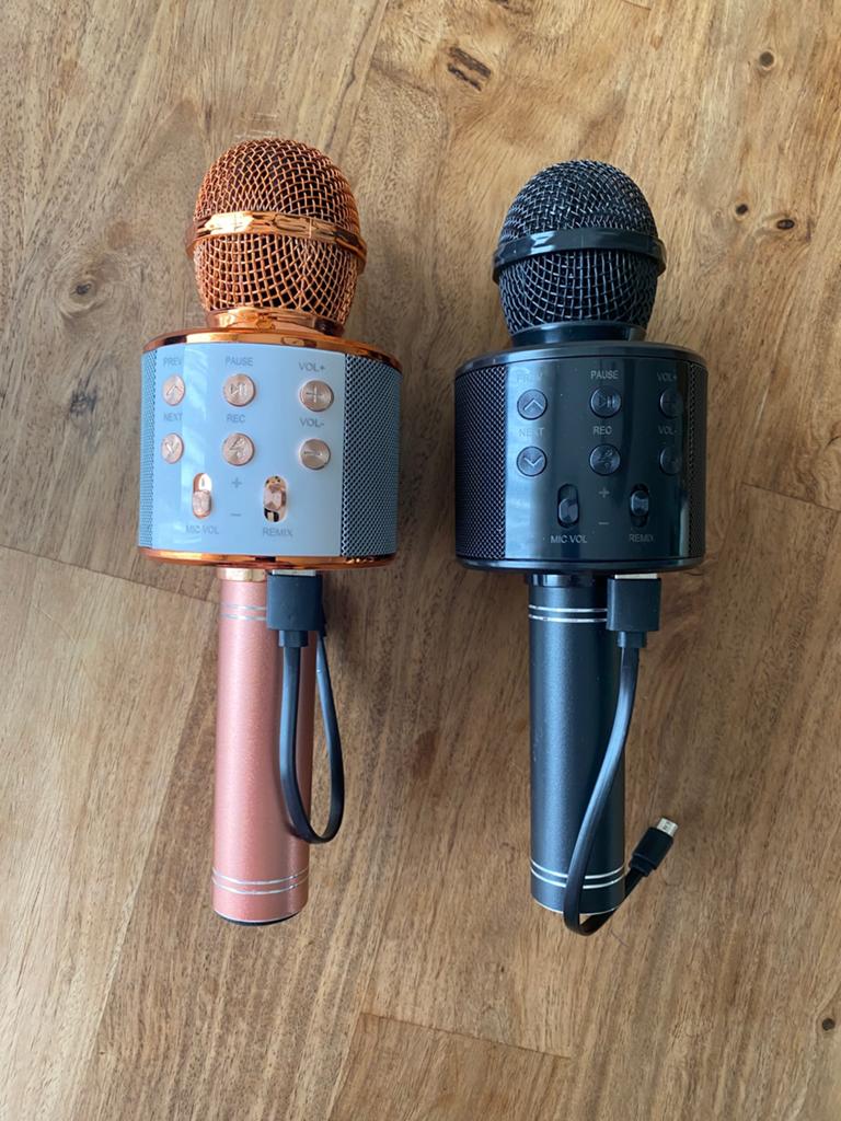 Microfoon 2x, Ophalen of Verzenden, Zo goed als nieuw, Zangmicrofoon, Draadloos