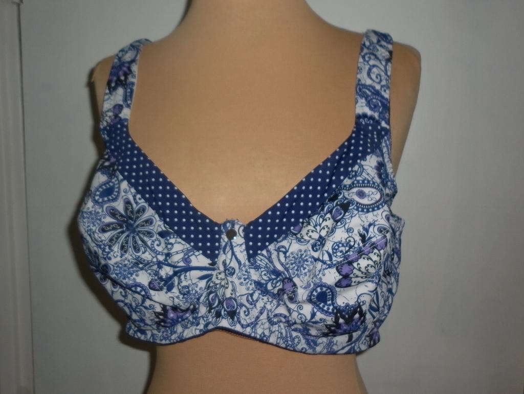 beugelBh  maat:  100C, Verzenden, Blauw, BH